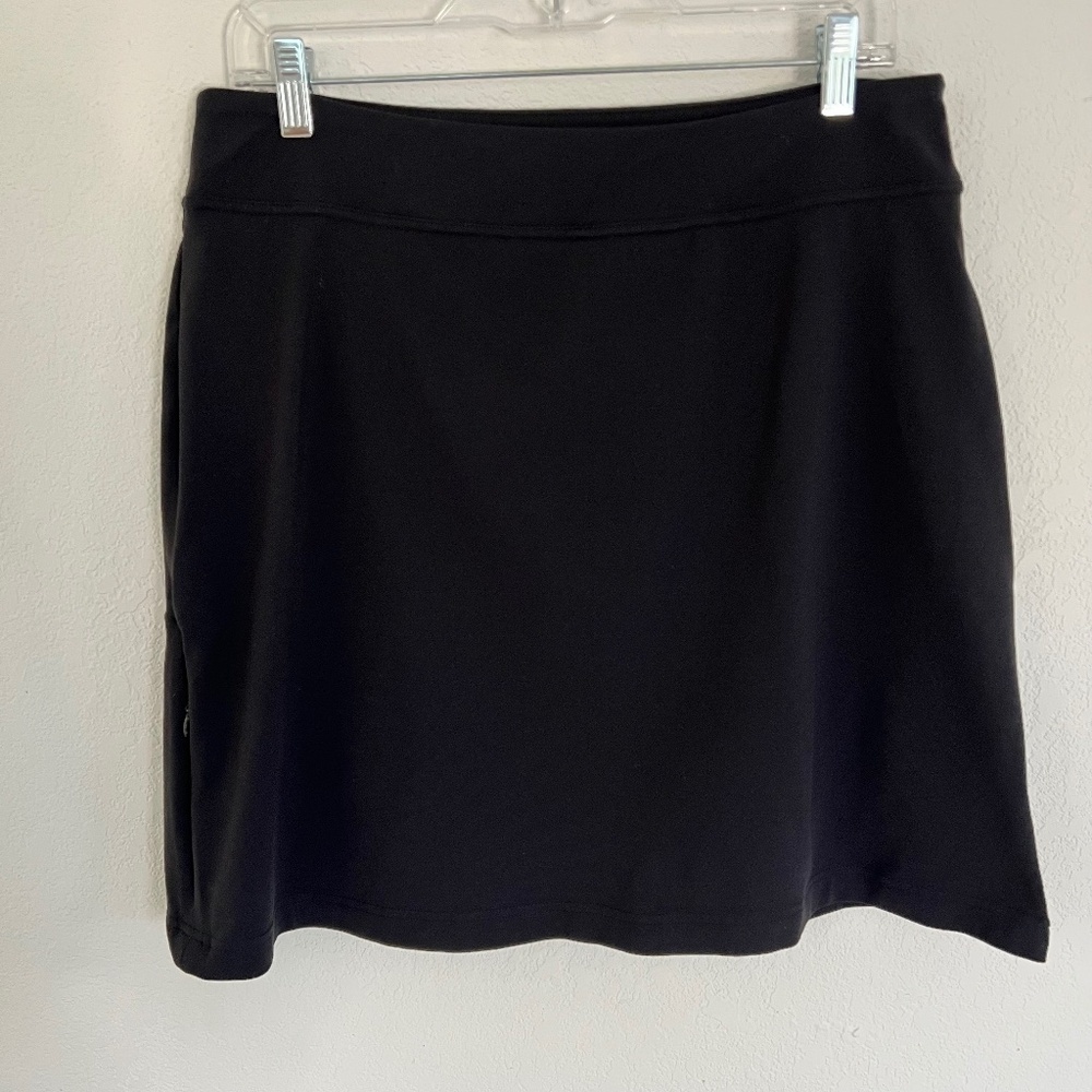 ATHLETA SWEET SPORT SKORT - LARGE TALL - Picture 2 of 11